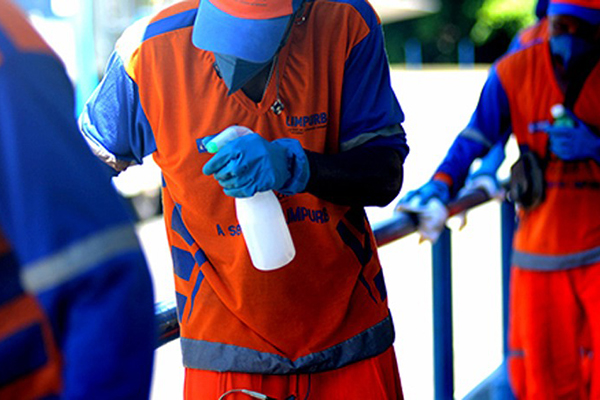 Trabalhadores terceirizados de asseio e conservação conseguiram 9% de aumento