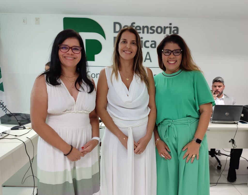 Firmiane Venâncio (esq.), Mônia Soares (cent.) e Camila Canário (dir.) integram a lista tríplice que definirá a nova defensora pública geral da Bahia