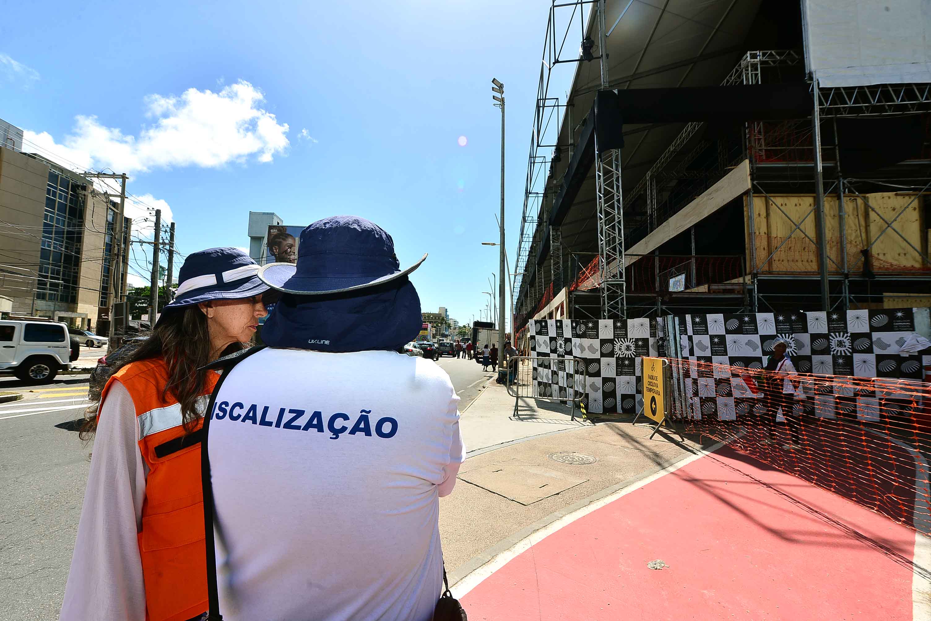 vistoria tem como objetivo prevenir riscos, verificar estado de conservação e demais itens relacionados à segurança dos foliões