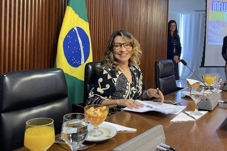 A primeira-dama Janja em encontro com influenciadores na quarta (8), em Brasília