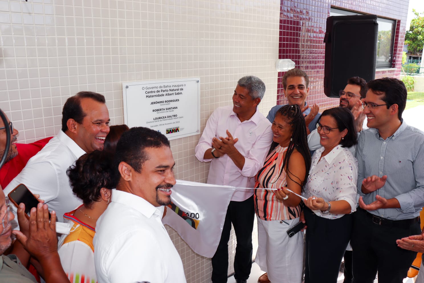 Ao lado do governador Jerônimo Rodrigues, vereadora acompanhou inauguração de ampliação em maternidade Ao lado do governador Jerônimo Rodrigues, vereadora acompanhou inauguração de ampliação em maternidade