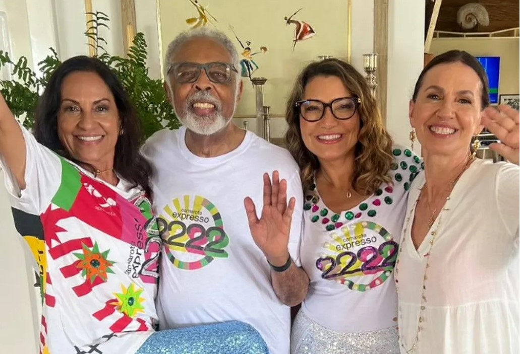 Fátima Mendonça, Gilberto Gil, Flora Gil e Janja Lula da Silva curtem no Expresso 2222