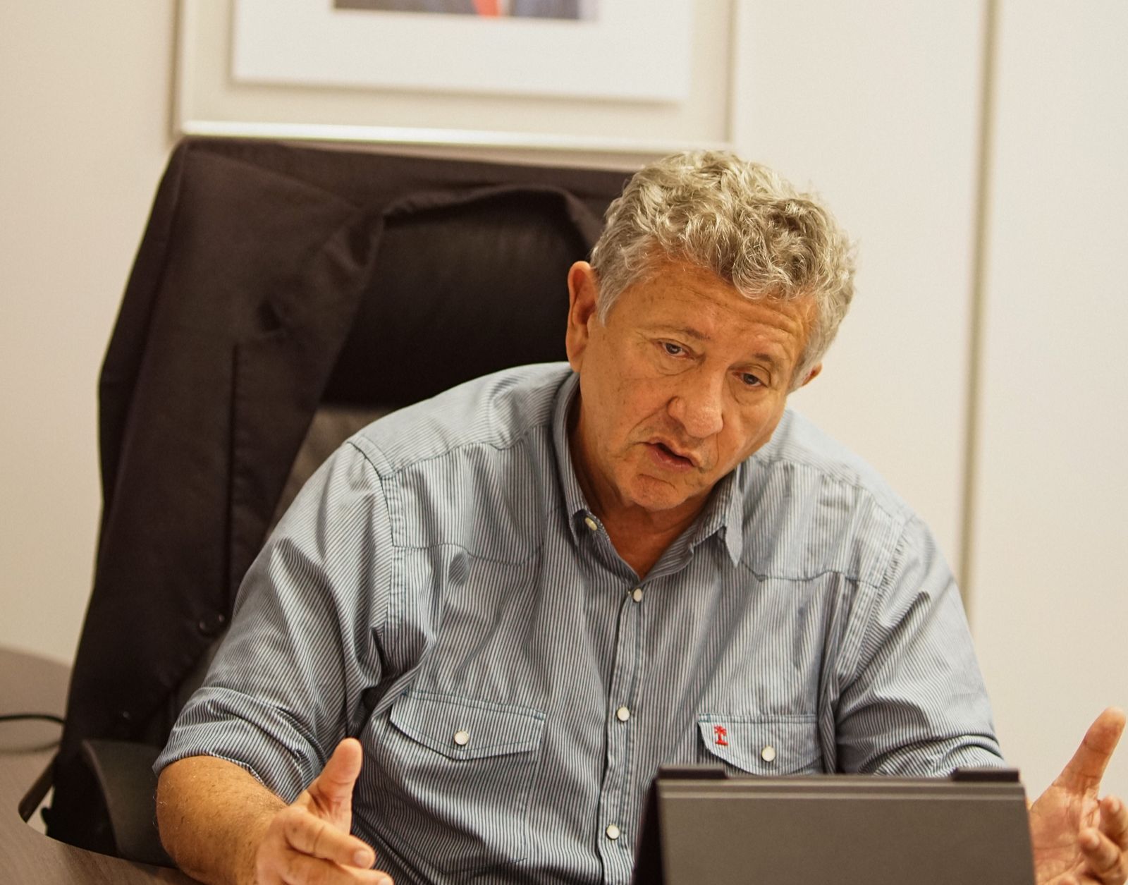 Secretário estadual de Relações Institucionais, Luiz Caetano Secretário estadual de Relações Institucionais, Luiz Caetano