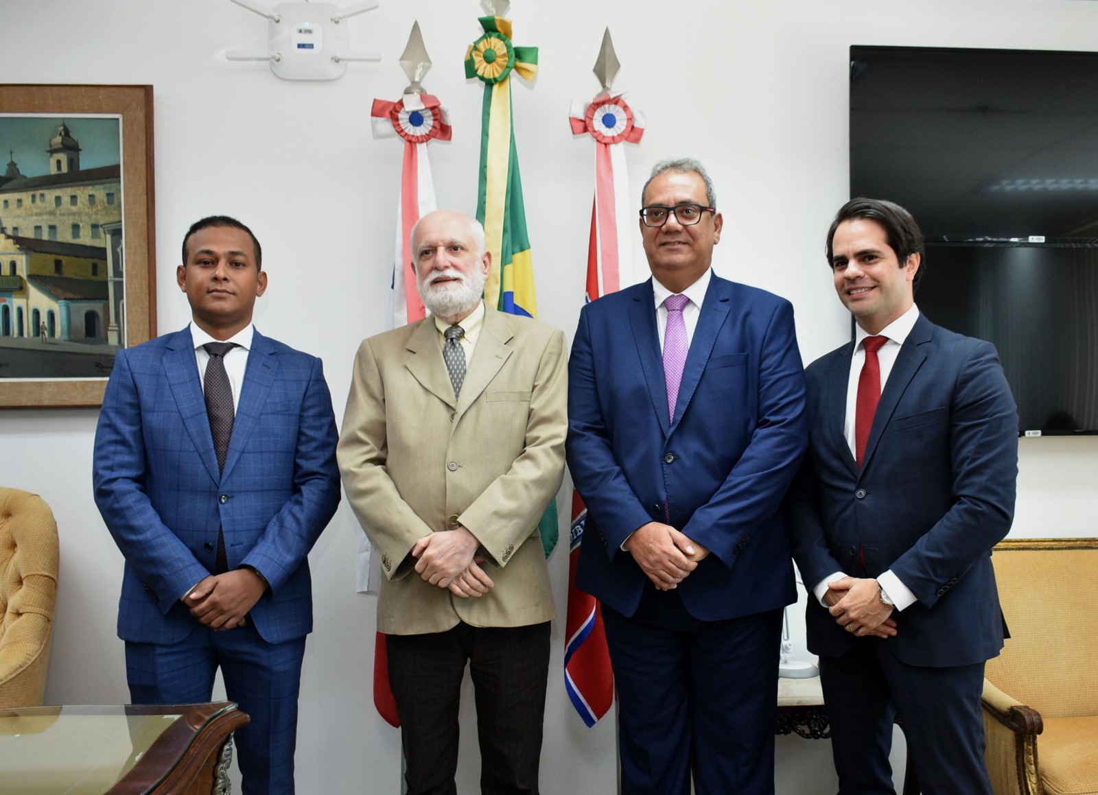 Na visita, Muniz destacou a importância do bom relacionamento e parceria com o TJ Na visita, Muniz destacou a importância do bom relacionamento e parceria com o TJ