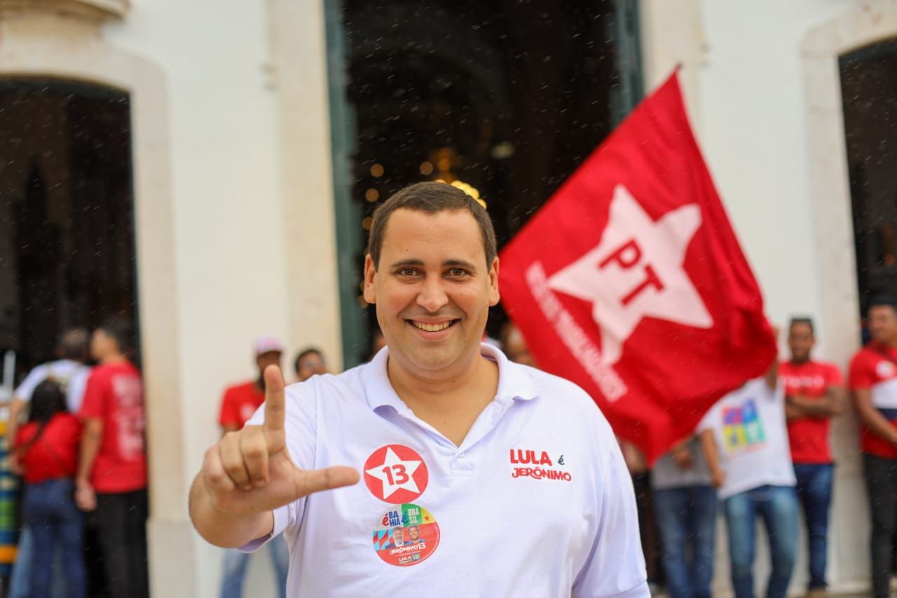 Éden Valadares, presidente do PT na Bahia Éden Valadares, presidente do PT na Bahia