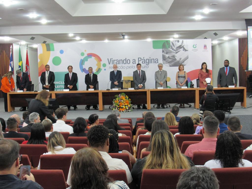 O evento marca o lançamento do projeto “Virando a Página – Remição pela Leitura”, da CGJ
