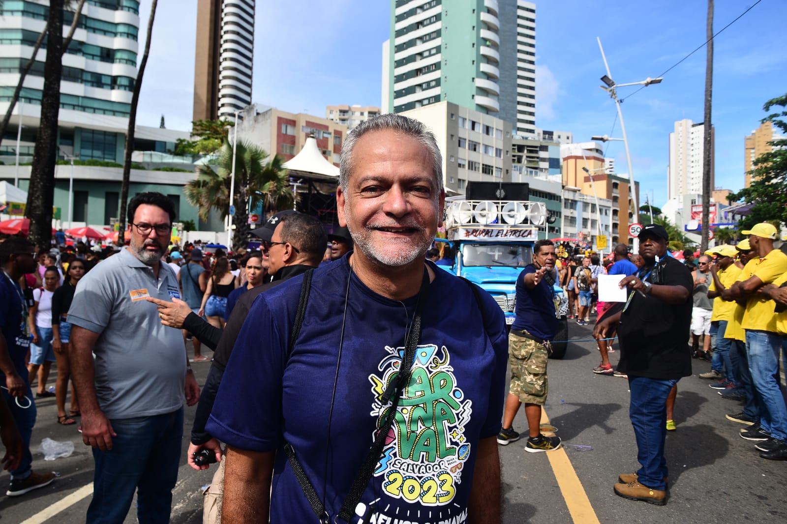 Isaac Edington diz que final de semana pré-folia tem sido marcado pela segurança e pela alegria das pessoas de verem o retorno das festas