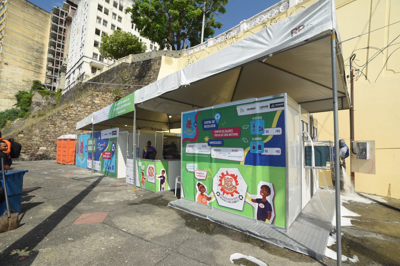 No Catafolia, serão atendidas diariamente 850 pessoas, com locais para banho e descanso