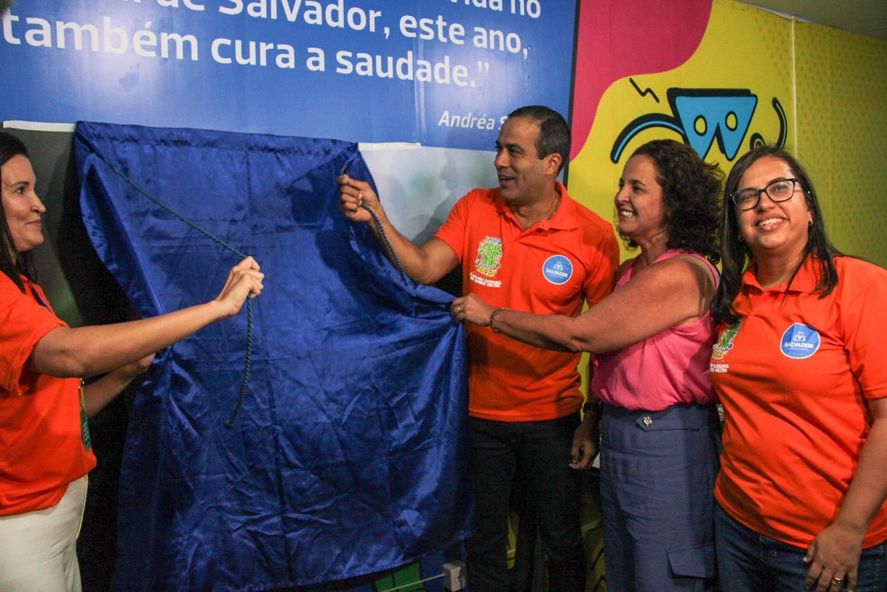 A vice-prefeita Ana Paula Matos marcou presença na inauguração da Sala de Imprensa Oficial do Carnaval