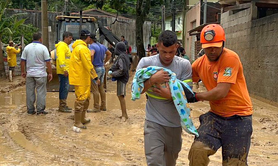 Cidade do litoral paulista foi atingida por temporais que superaram 600 milímetros em menos de oito horas Cidade do litoral paulista foi atingida por temporais que superaram 600 milímetros em menos de oito horas