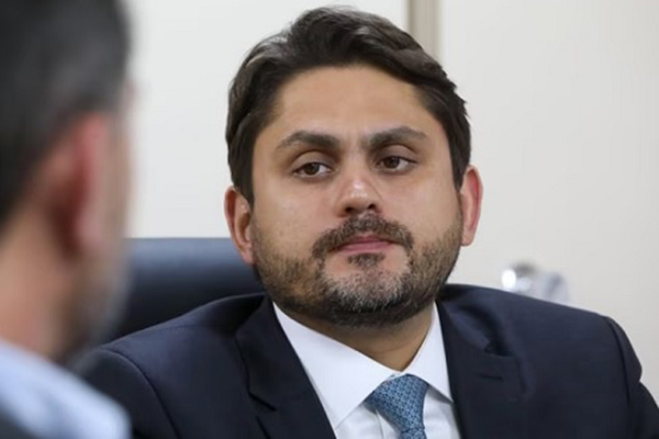 O ministro das Comunicações, Juscelino Filho