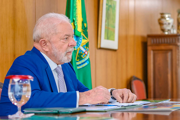 Presidente Lula (PT) 