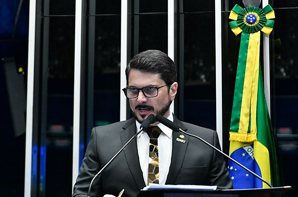 O senador Marcos do Val (Podemos-ES)