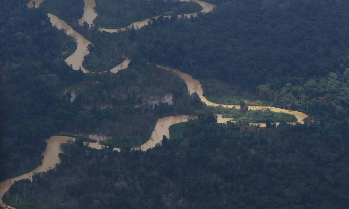 Medida vai vigorar por 180 dias e abrangerá 15 cidades "críticas"