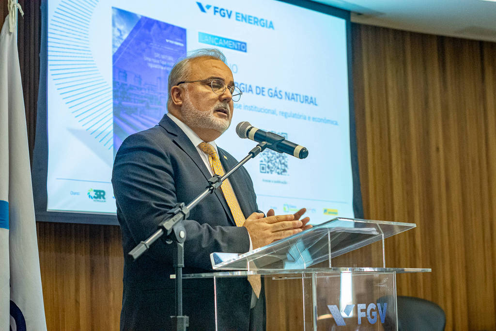 O presidente da Petrobras, Jean Paul Prates, durante evento da FGV no Rio de Janeiro