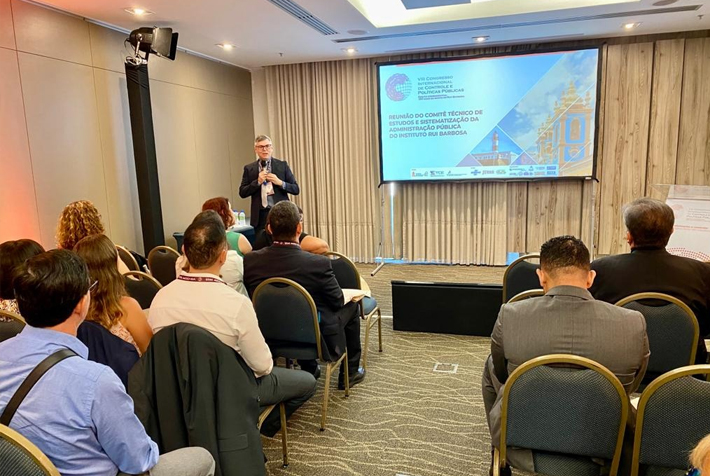 Representantes de vários órgãos de controle tomaram conhecimento do trabalho desenvolvido pelos comitês técnicos das cortes de contas do Brasil Representantes de vários órgãos de controle tomaram conhecimento do trabalho desenvolvido pelos comitês técnicos das cortes de contas do Brasil