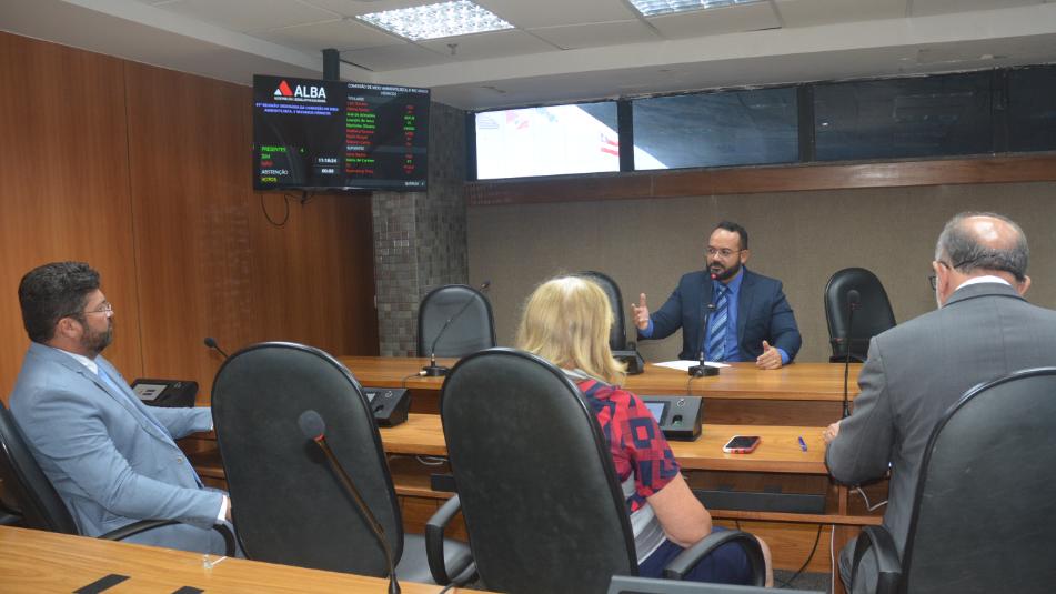 O presidente do colegiado, deputado Leandro de Jesus (PL), garantiu que as diretrizes serão cumpridas