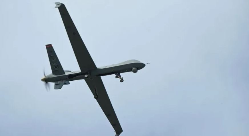 Drone de vigilância e ataque MQ-9 Reaper americano, igual ao que foi derrubado no mar Negro Drone de vigilância e ataque MQ-9 Reaper americano, igual ao que foi derrubado no mar Negro