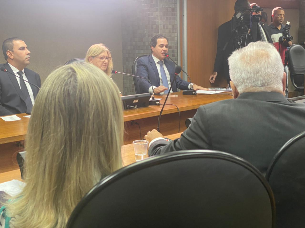 Sabatina do ex-deputado estadual Tom Araújo (União)