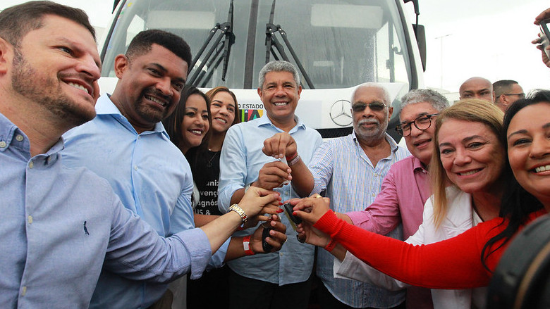 Presidente da UPB, Quinho, acompanhou entrega da Policlínica em São Francisco de Conde nesta quarta-feira (22) Presidente da UPB, Quinho, acompanhou entrega da Policlínica em São Francisco de Conde nesta quarta-feira (22)
