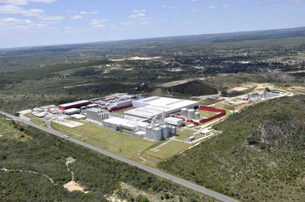 Fábrica da cerveja Itaipava, em Alagoinhas