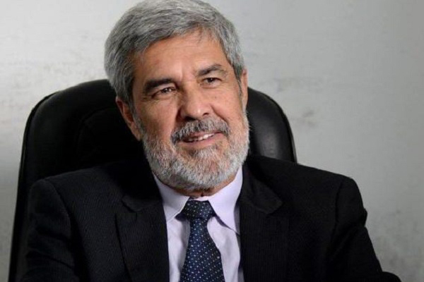 O secretário da Administração de Camaçari, Hélder Almeida