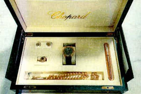 Conjuntos de joias valem mais de R$ 17 milhões