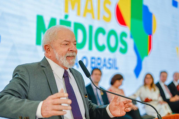 O presidente Lula O presidente Lula