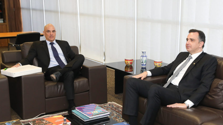 Ministro do STF só avisou Pacheco sobre visita pouco antes e participou da entrega do anteprojeto sobre Código Civil