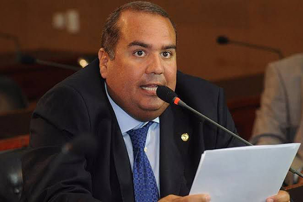 O deputado Sandro Régis (União)