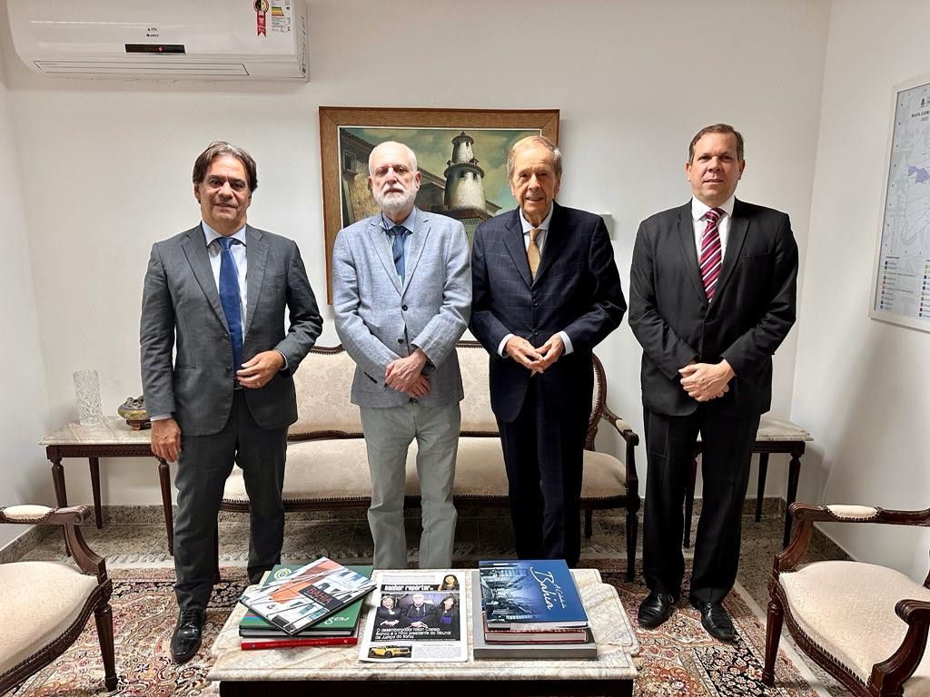 O encontro objetivou ampliar o conhecimento com vistas à capacitação de magistrados e servidore