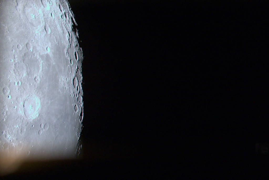 Missão 1 do módulo Hakuto-R tentará descer na cratera Atlas levando rovers