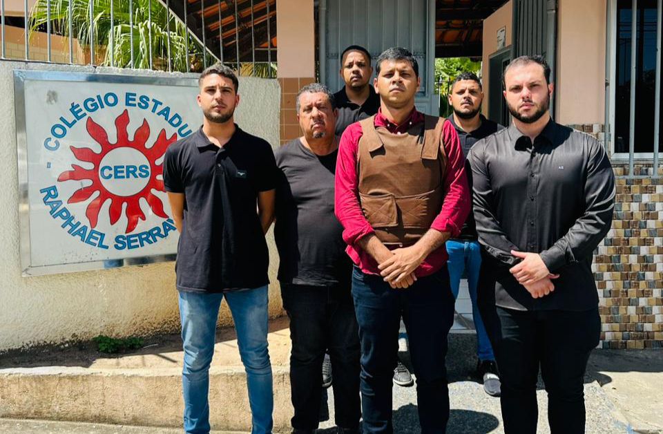 Visita às unidades escolares foi realizada na quarta-feira (20)