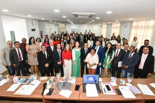  As contas foram apresentadas e votadas durante a sessão do conselho
