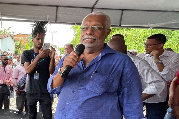 O prefeito de de São Francisco do Conde, Antônio Calmon