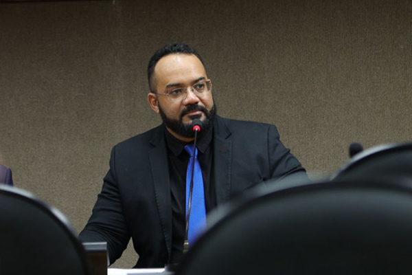 Imagem de Deputado bolsonarista é o que menos teve emendas pagas no governo Jerônimo; confira ranking