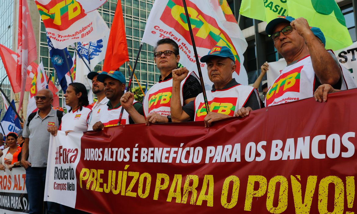 Ato das centrais sindicais