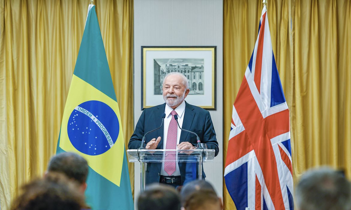 O presidente Lula O presidente Lula