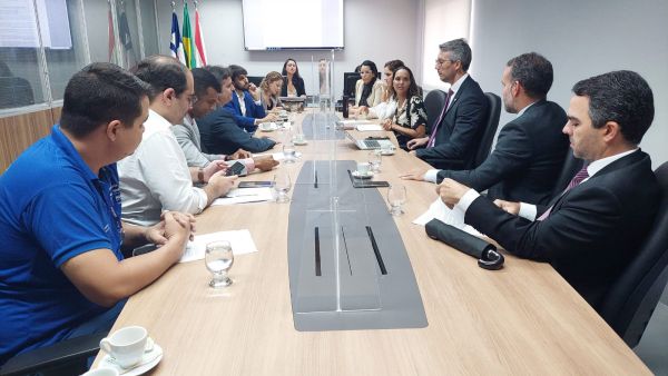 O objetivo dos órgãos envolvidos é implantar um sistema que evite tumultos e garanta oportunidades iguais a todos os interessados O objetivo dos órgãos envolvidos é implantar um sistema que evite tumultos e garanta oportunidades iguais a todos os interessados