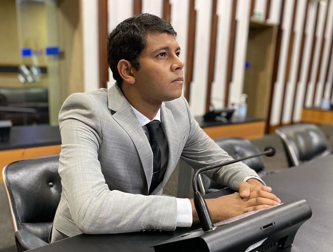 Deputado estadual Diego Castro (PL)