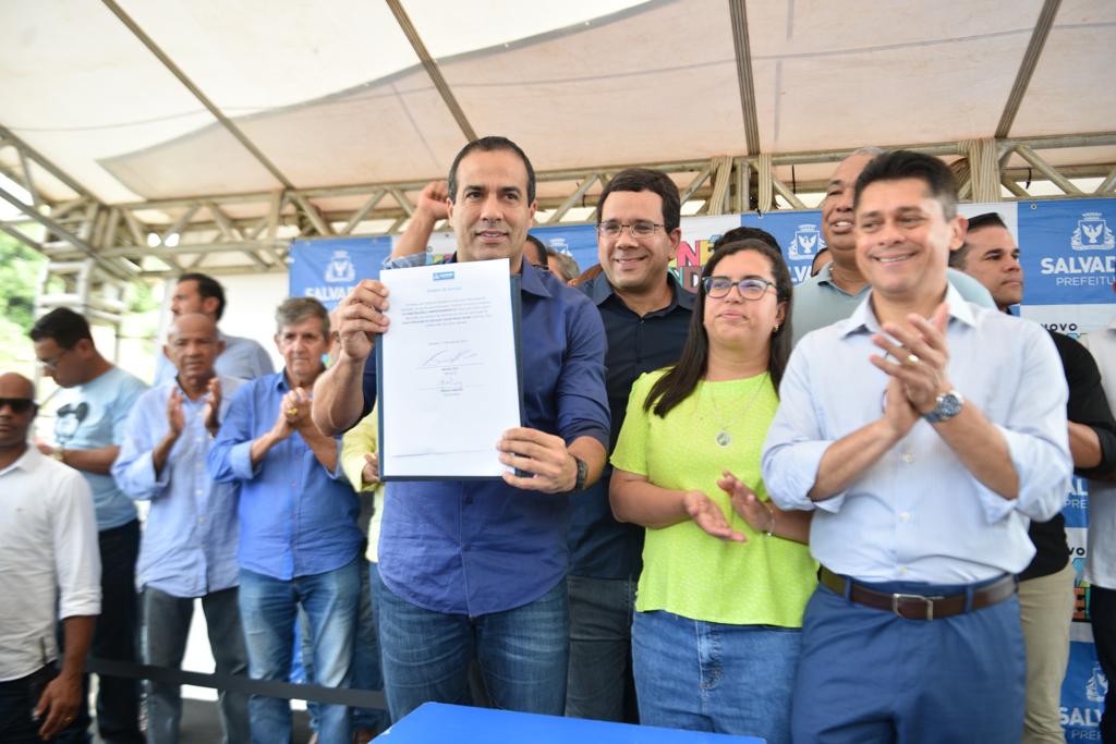 O prefeito afirmou que está acompanhando de perto a situação e revelou seus esforços para evitar a paralisação