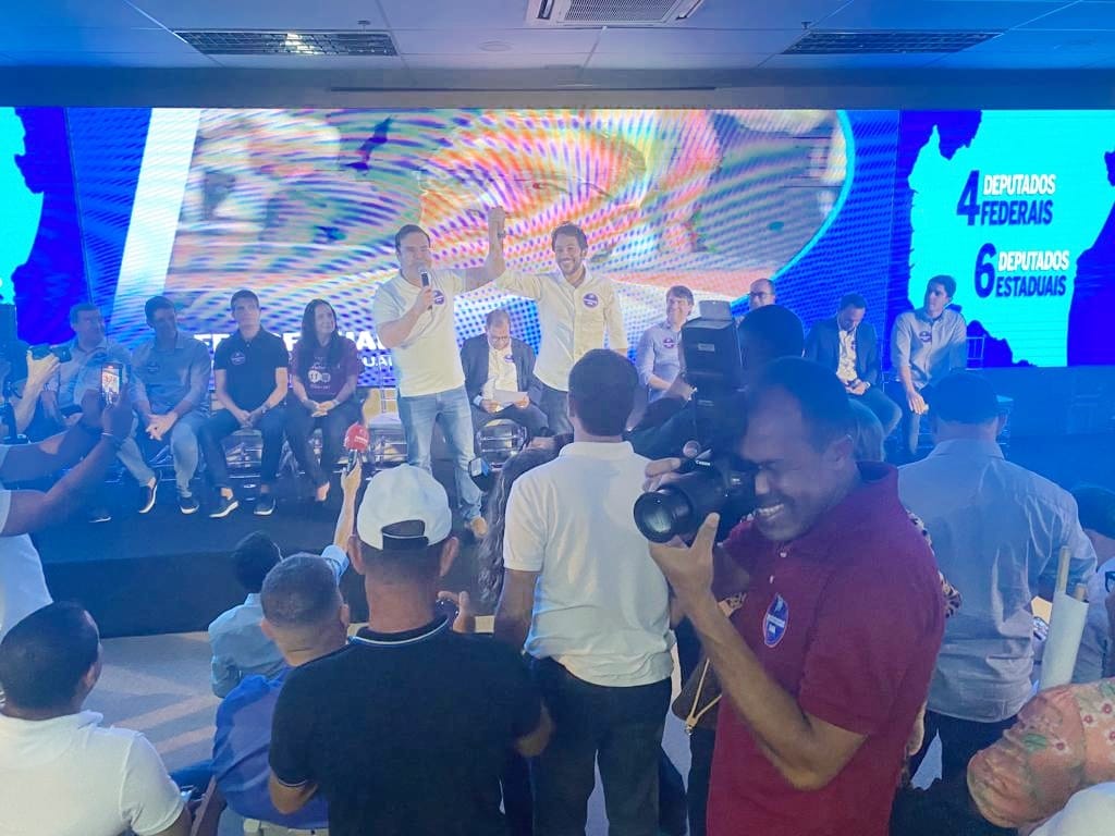 Além do deputado estadual Nelson Leal, também não estiveram presentes o deputado estadual Felipe Duarte e os federais Cláudio Cajado e Neto Carletto