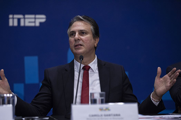 O ministro da Educação, Camilo Santana O ministro da Educação, Camilo Santana