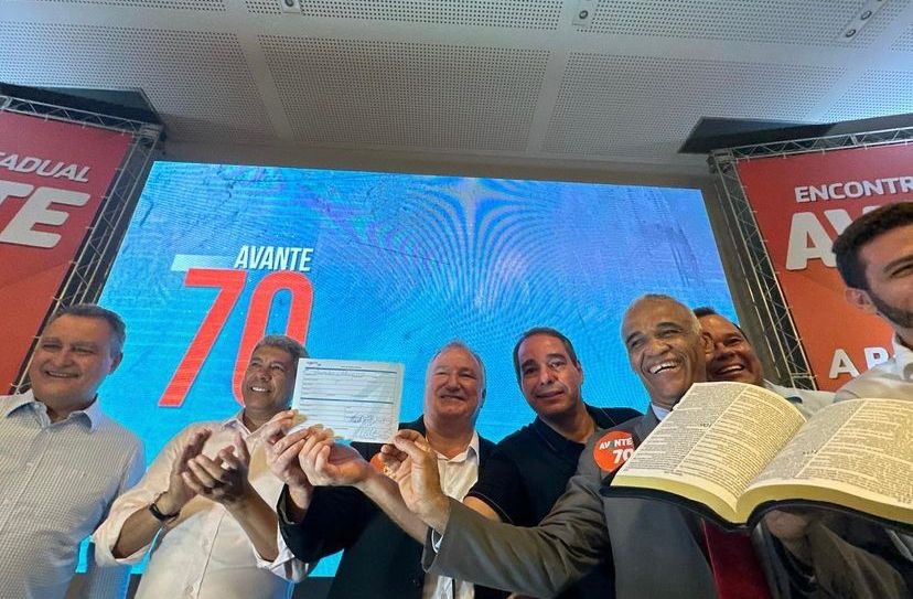 Festa que governo 'fez' para Ronaldo Carletto não passou despercebida de aliados