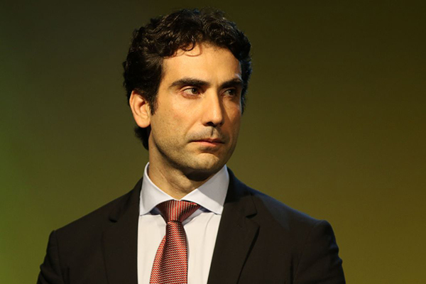 Buscas por 'esposa' de Gabriel Galípolo, que está solteiro, se destacam no Google Buscas por 'esposa' de Gabriel Galípolo, que está solteiro, se destacam no Google