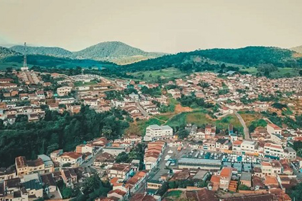 Imagem aérea da cidade de Itagi, na região centro-sul da Bahia