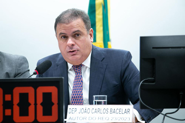 O deputado Jonga Bacelar O deputado Jonga Bacelar