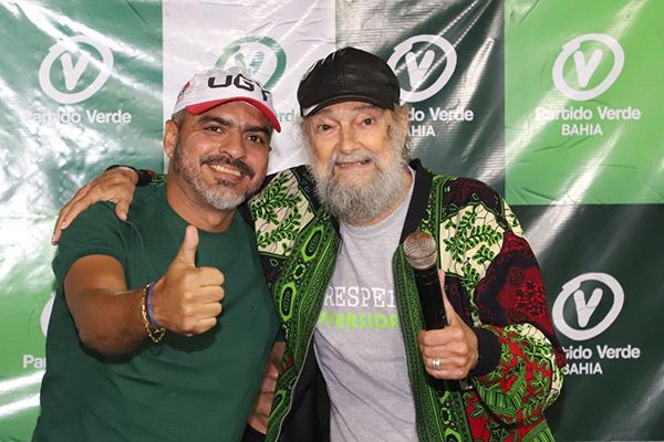 O presidente da UGT-BA, Marcelo Carvalho, e o presidente nacional do PV, José Luiz Penna