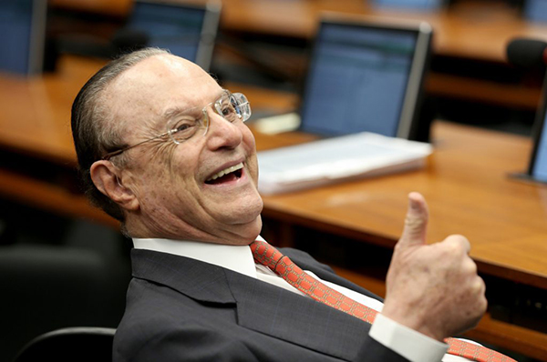 O ex-prefeito de São Paulo Paulo Maluf, 93 O ex-prefeito de São Paulo Paulo Maluf, 93