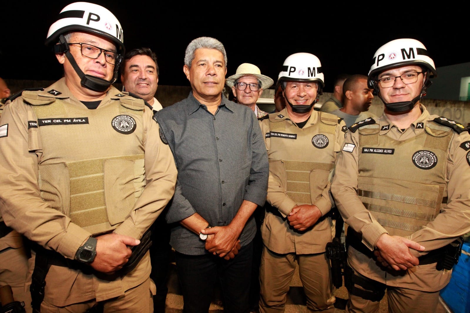 Ele salientou ainda que, para incentivar a movimentação da economia, adiantou 50% do salário dos servidores para esta sexta (23)